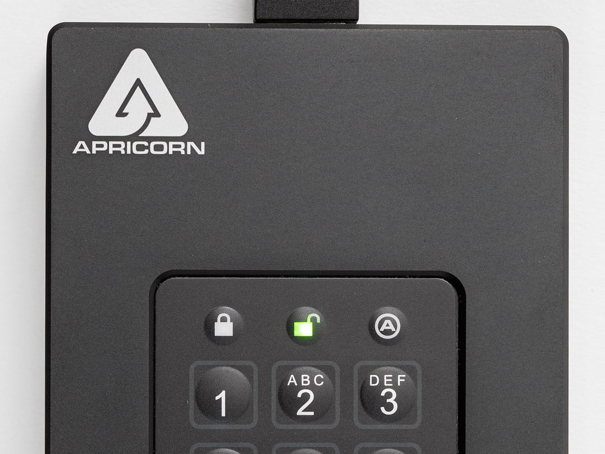 Apricorn Aegis Fortress L3 USB 3.0 暗号化ストレージ HDD 5TB｜AFL3-5TB 