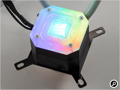 ヘッド部にもアドレサブルRGB LEDを内蔵している