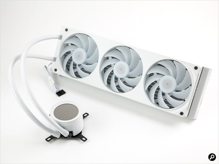 Kraken Plus 360 RGB v2 White（NZXT）