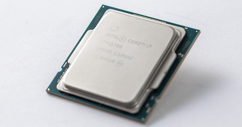 CPUはサイズこそ非常に小さいですが、パソコンの中心とも言える重要なパーツ