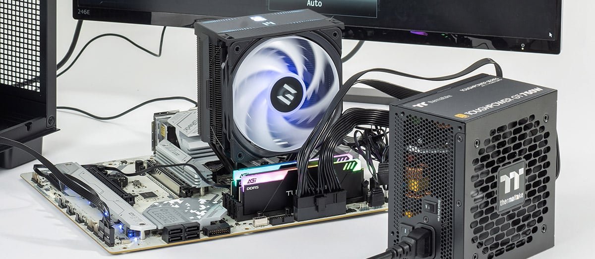自作PCの作り方【手順その2】マザーボードにPCパーツを取り付け・動作確認