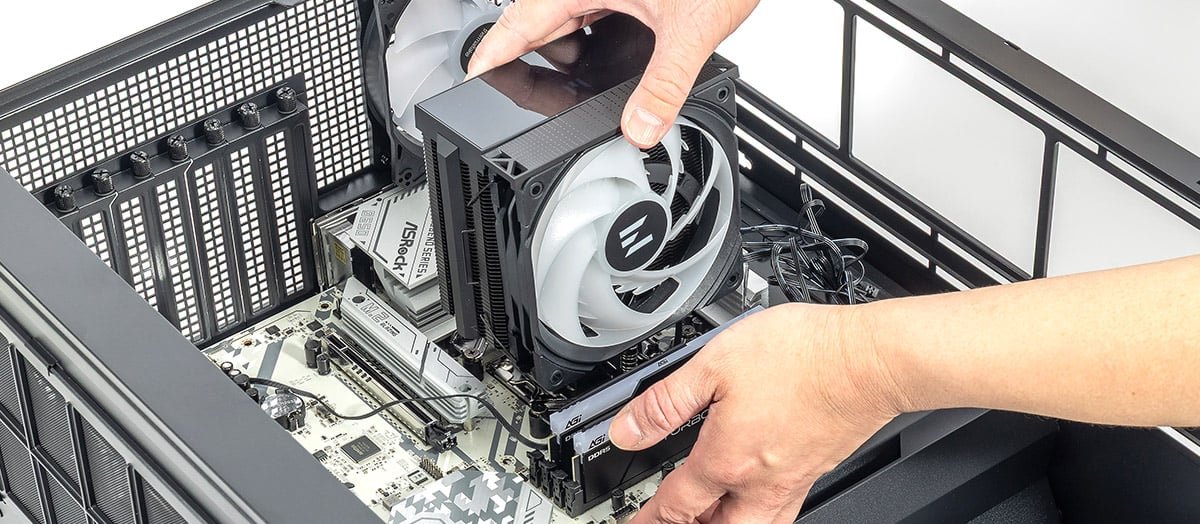自作PCの作り方【手順その3】各パーツをPCケースに取り付け、ケーブルを配線