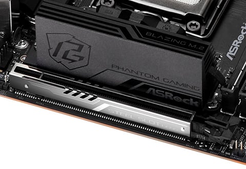 PCI Express 5.0 x16スロットを装備