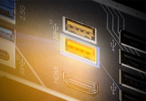 Lightningゲーミングポートを搭載