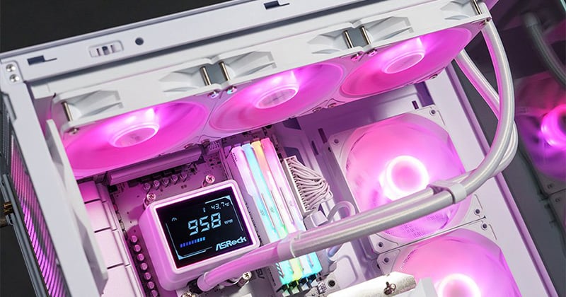 冷却効率を高める高静圧ファンを採用