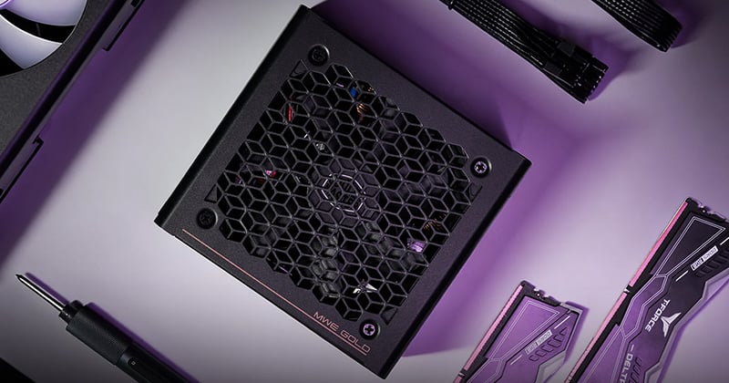 ATX 3.1に準拠、PCI Express 5.1に対応