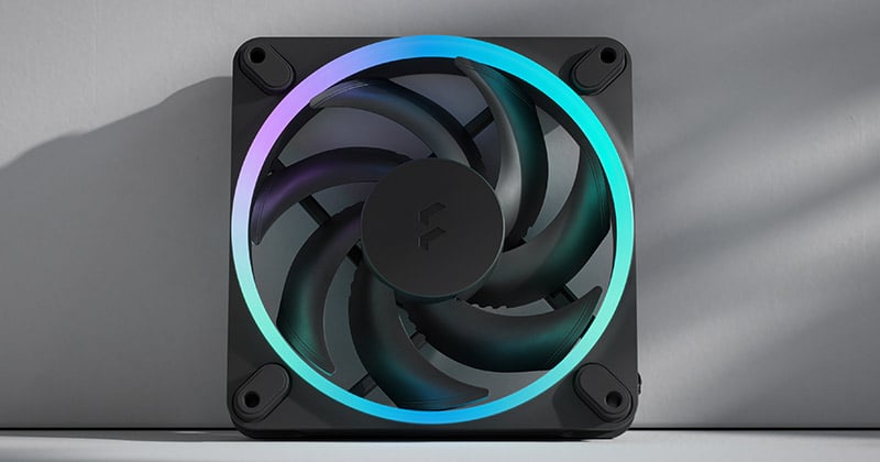 アドレサブル Gen 2 RGB LEDを搭載