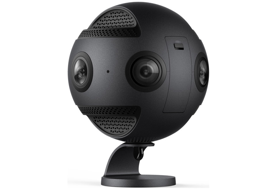 VR 機材 insta 360 pro 8K 3D 360°カメラ 国内正規品