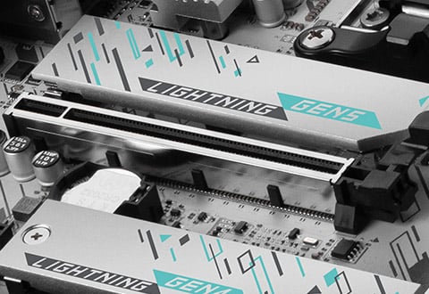 PCI Express 5.0 x16スロットを装備