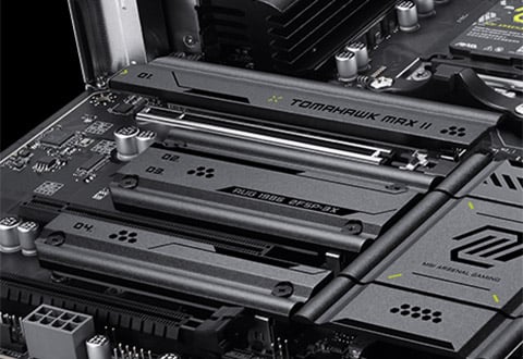 Lightning Gen 5 M.2スロットを装備