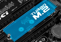 Turbo M.2スロットを装備