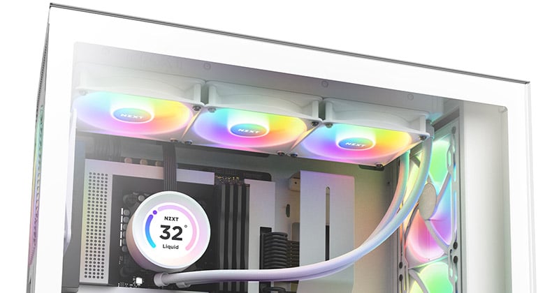 高静圧のF120/140 RGB Coreファンを採用