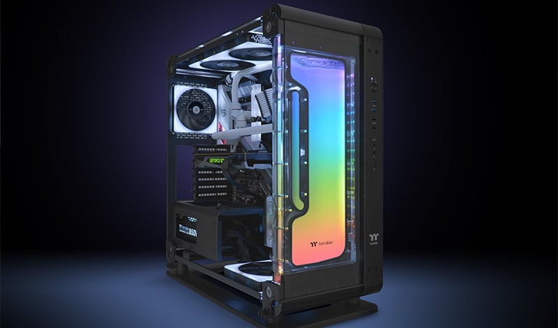 Thermaltakeポンプ一体型リザーバータンク