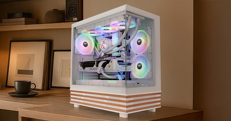 木のラインが印象的なピラーレスデザイン